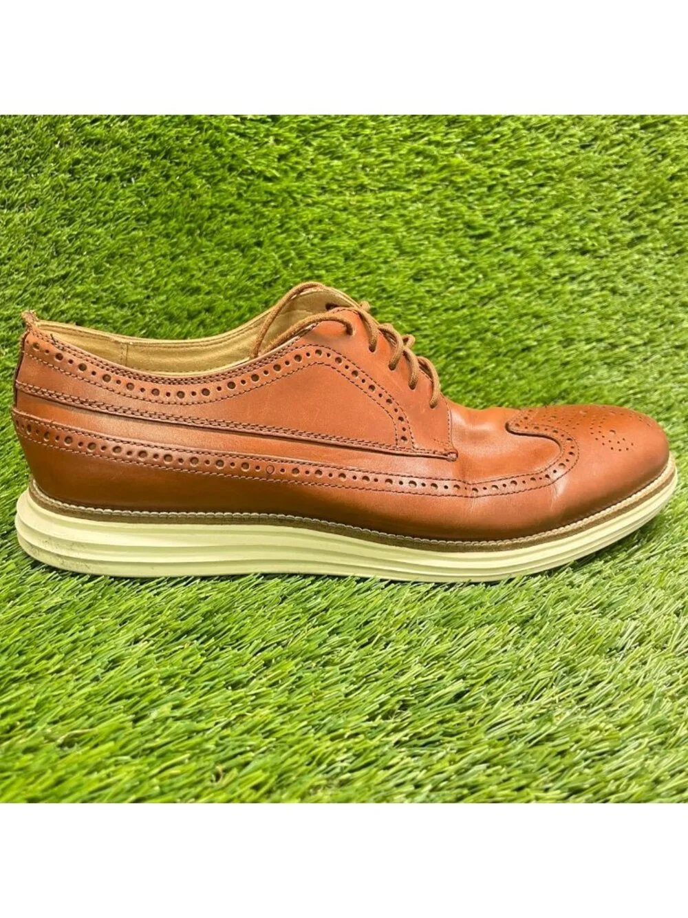 Cole Haan Original Grand Mens Size 11.5 Brown Classic Wingtip Oxford Shoes